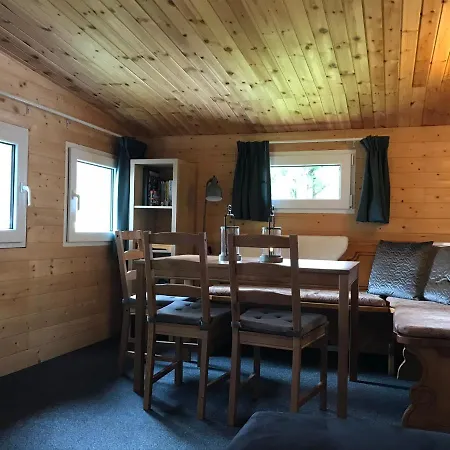 Holiday home Zillertal Lodge, Chalet Im Zillertal Direkt Am 5 Sterne Campingplatz *